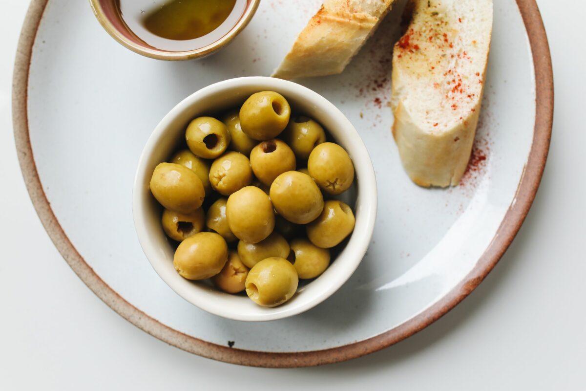 La ricetta delle olive in salamoia