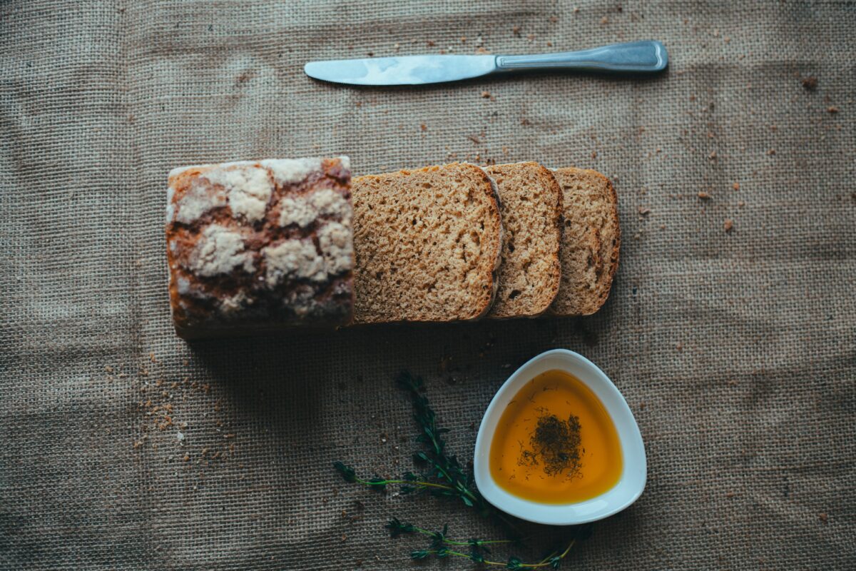 La ricetta della fett&rsquo;unta toscana