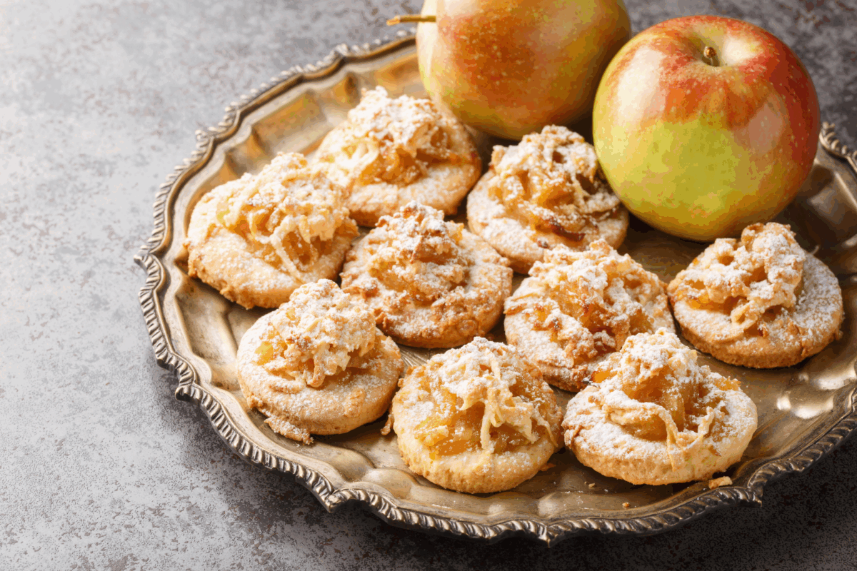 Tortine mandorle e mele al profumo di arancia, limone e cannella