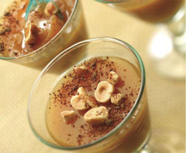 Budini di albicocca con cioccolato e nocciole