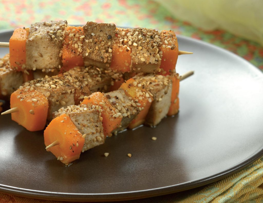Spiedini di tofu e carote