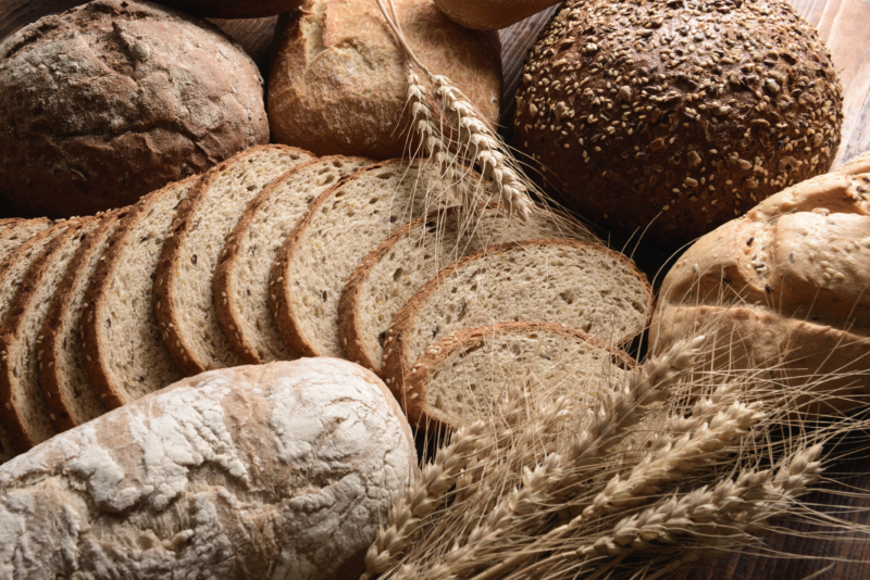 pane integrale di grani antichi
