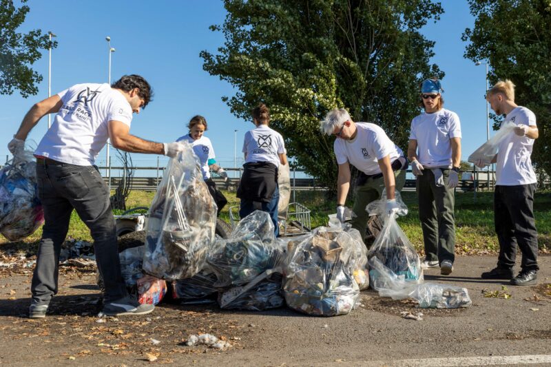 "The Custodians Plastic Race": l'iniziativa di BioDesign Foundation e NaturaSì