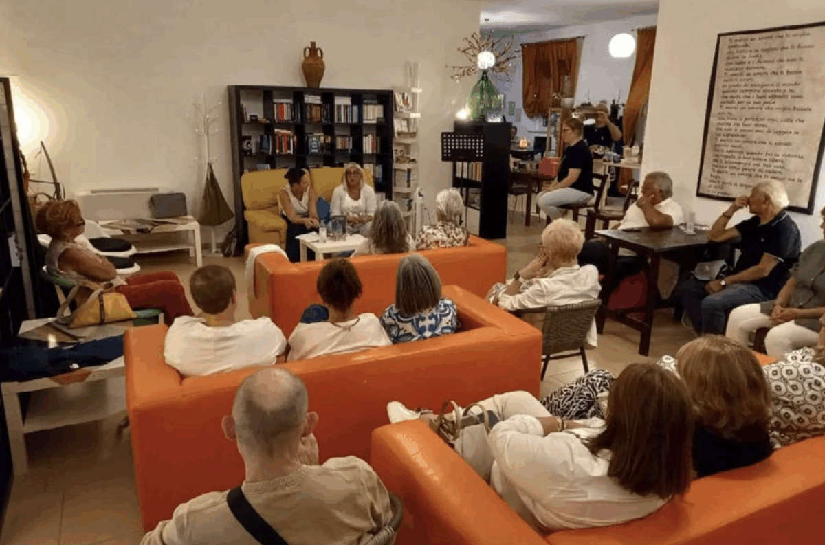 CaLib, libreria che offre un servizio alla comunit&agrave;