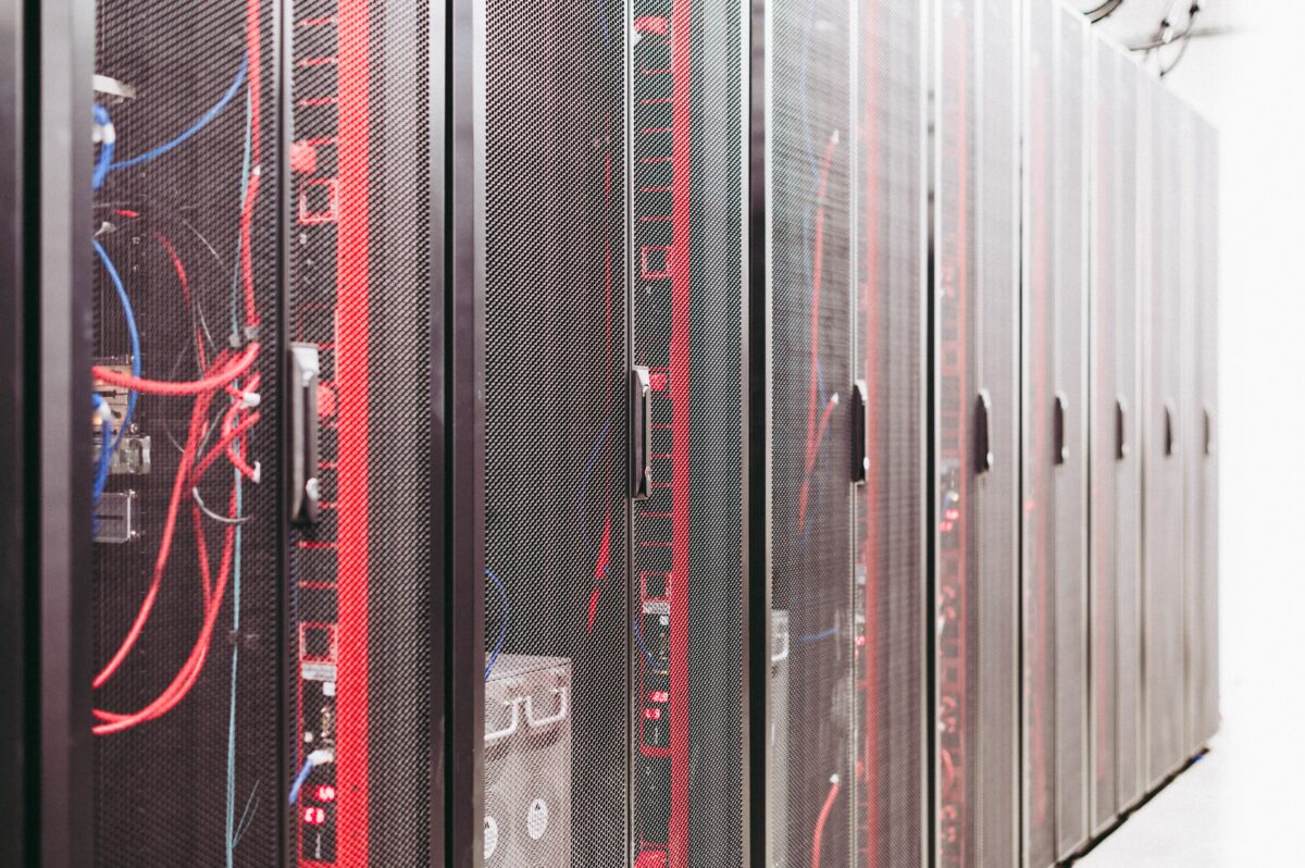 Data Center. L&rsquo;IA che mangia la terra