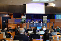 <div class= Lumen al Parlamento europeo, foto Elka Pirovano